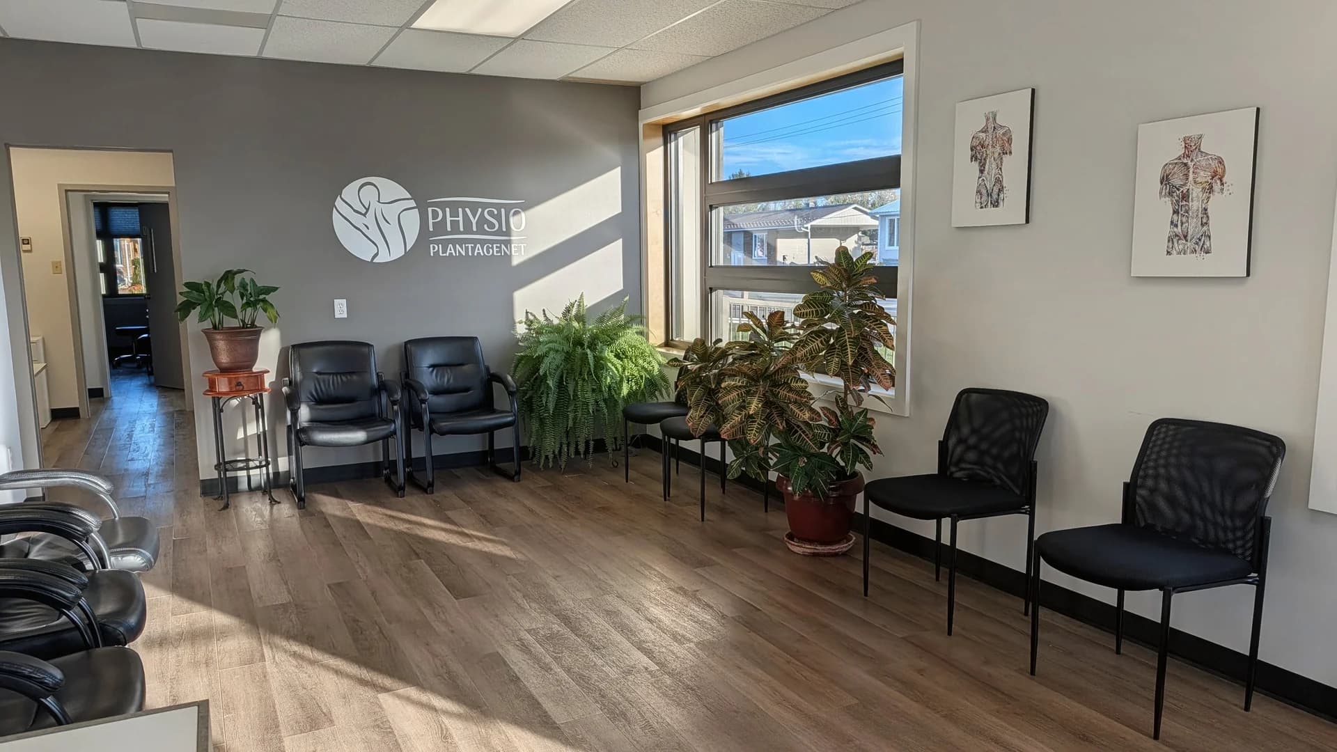Physio Plantagenet waiting room